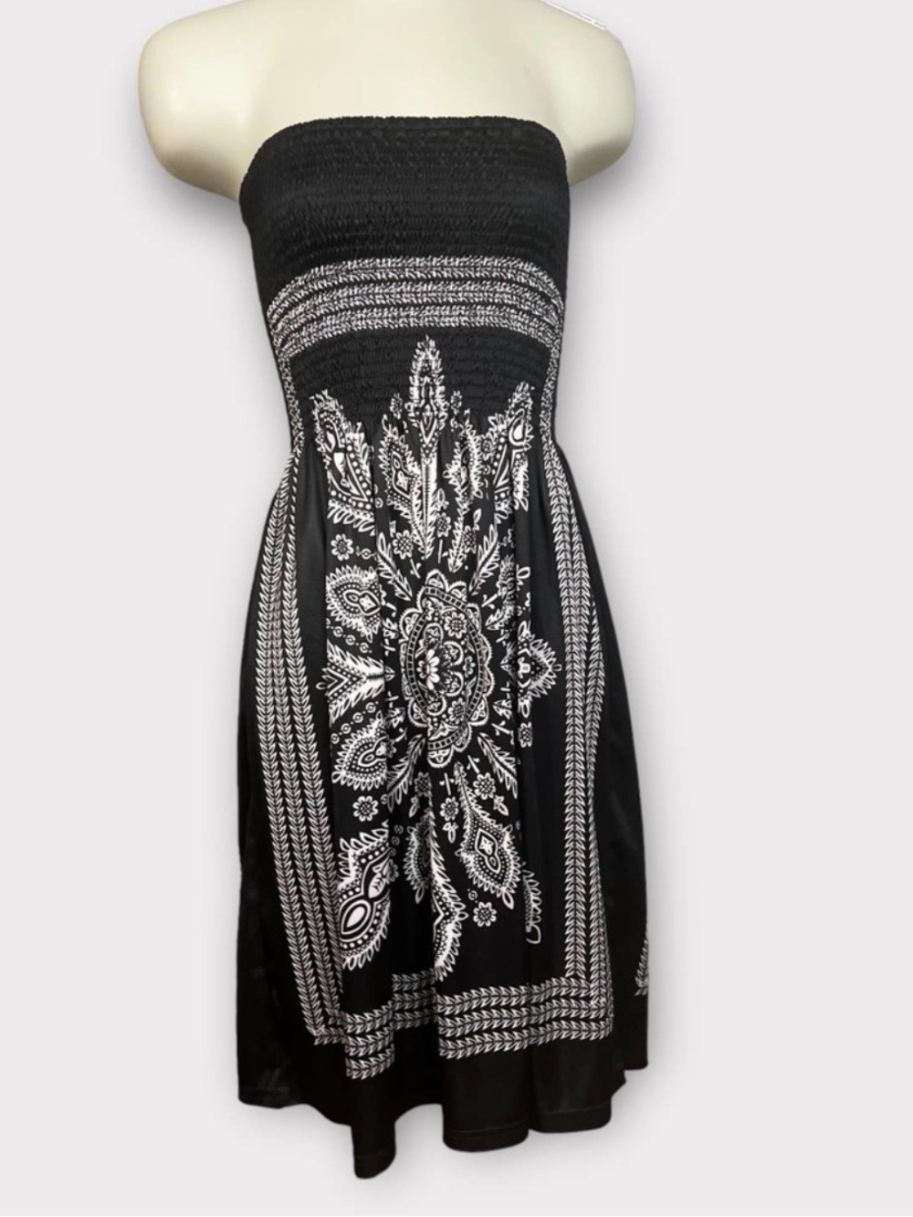 VENUS BLACK STRAPLESS SUNDRESS/MAXI DRESS or SWIM COVERUP - Picture 3 of 11